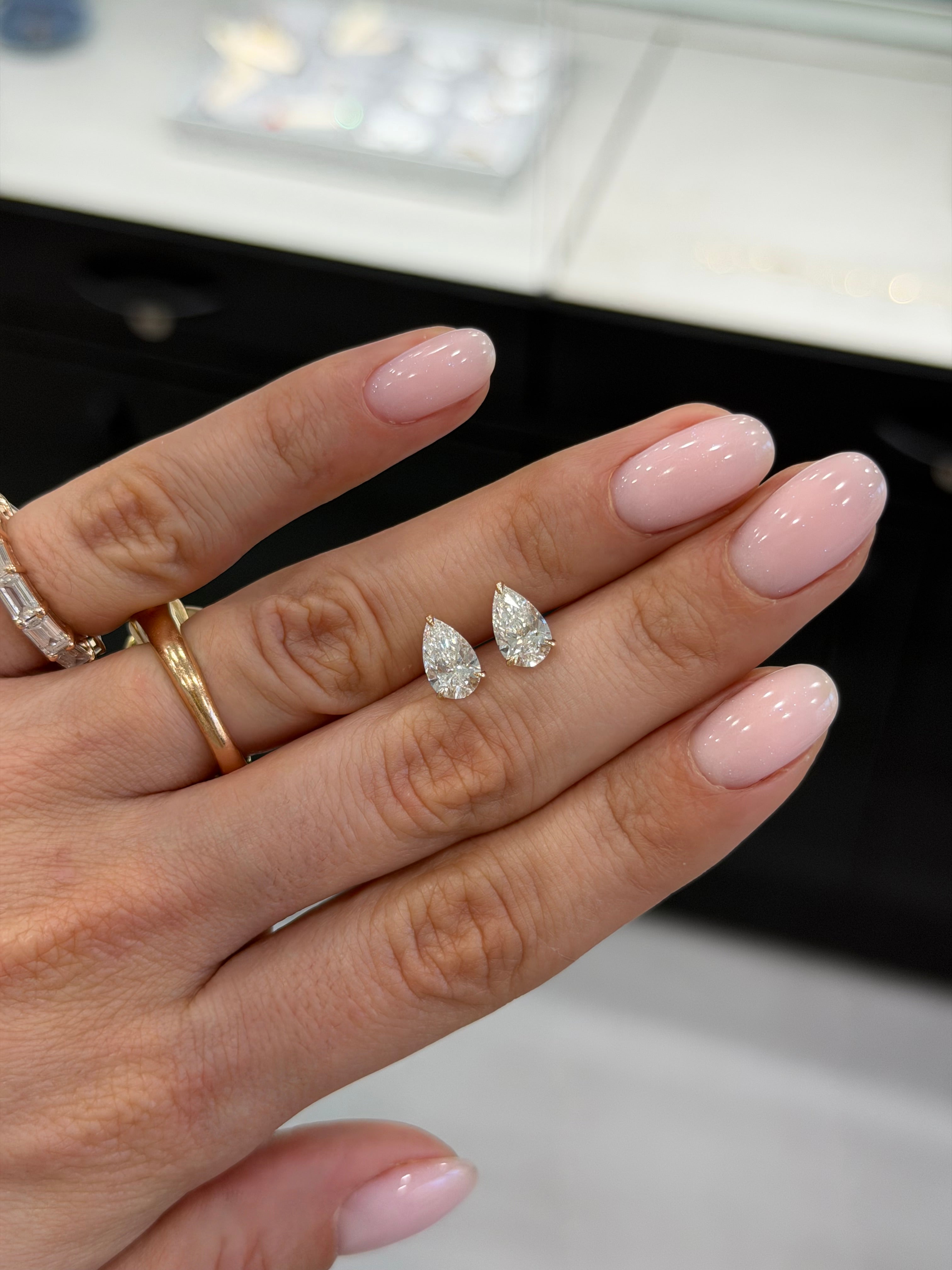 2ct Pear Studs