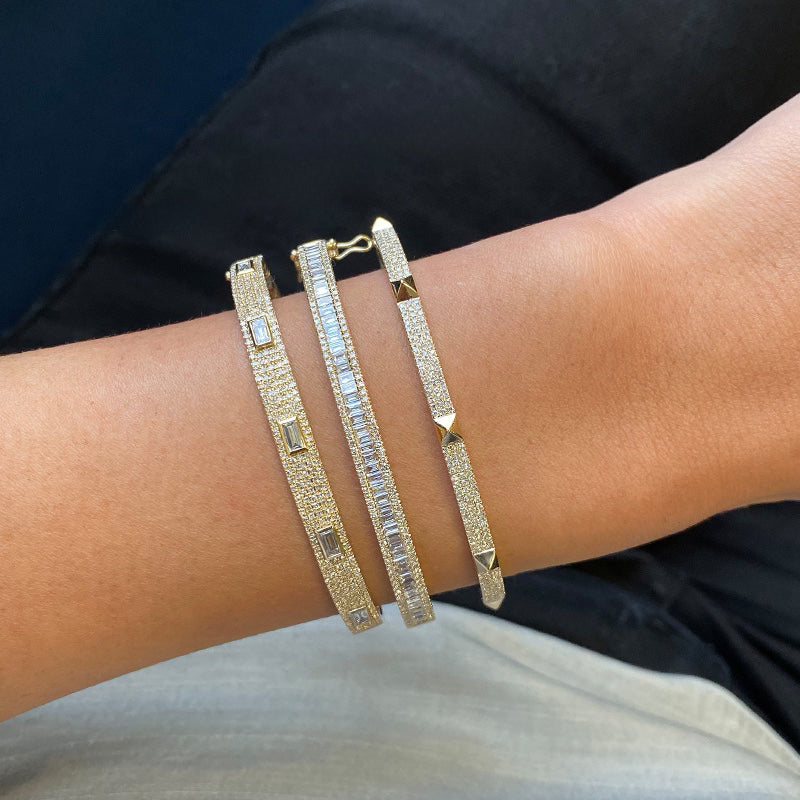 Large Baguette Station Pavé Bangle