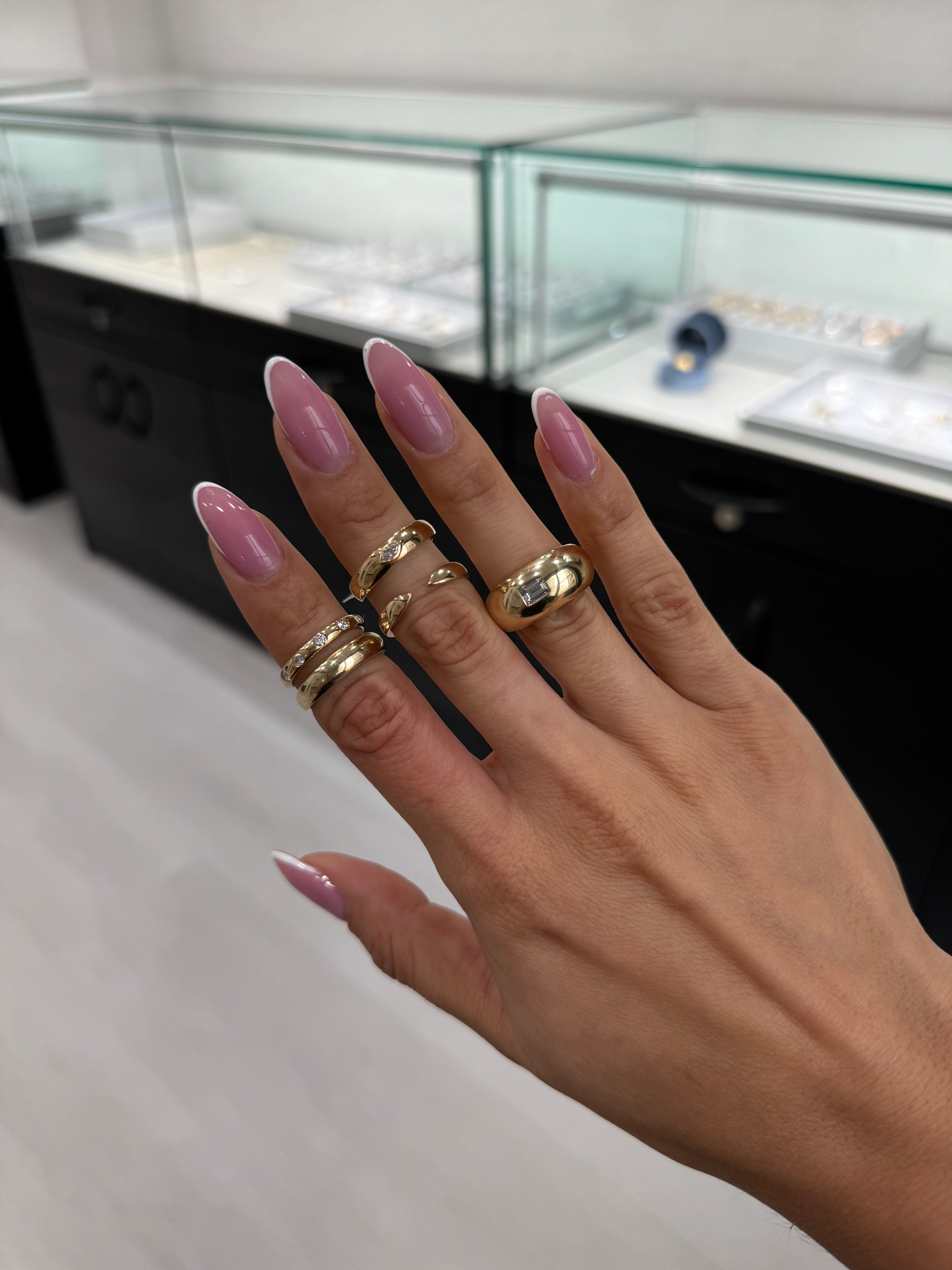 Inlay Diamonds Eternity Band