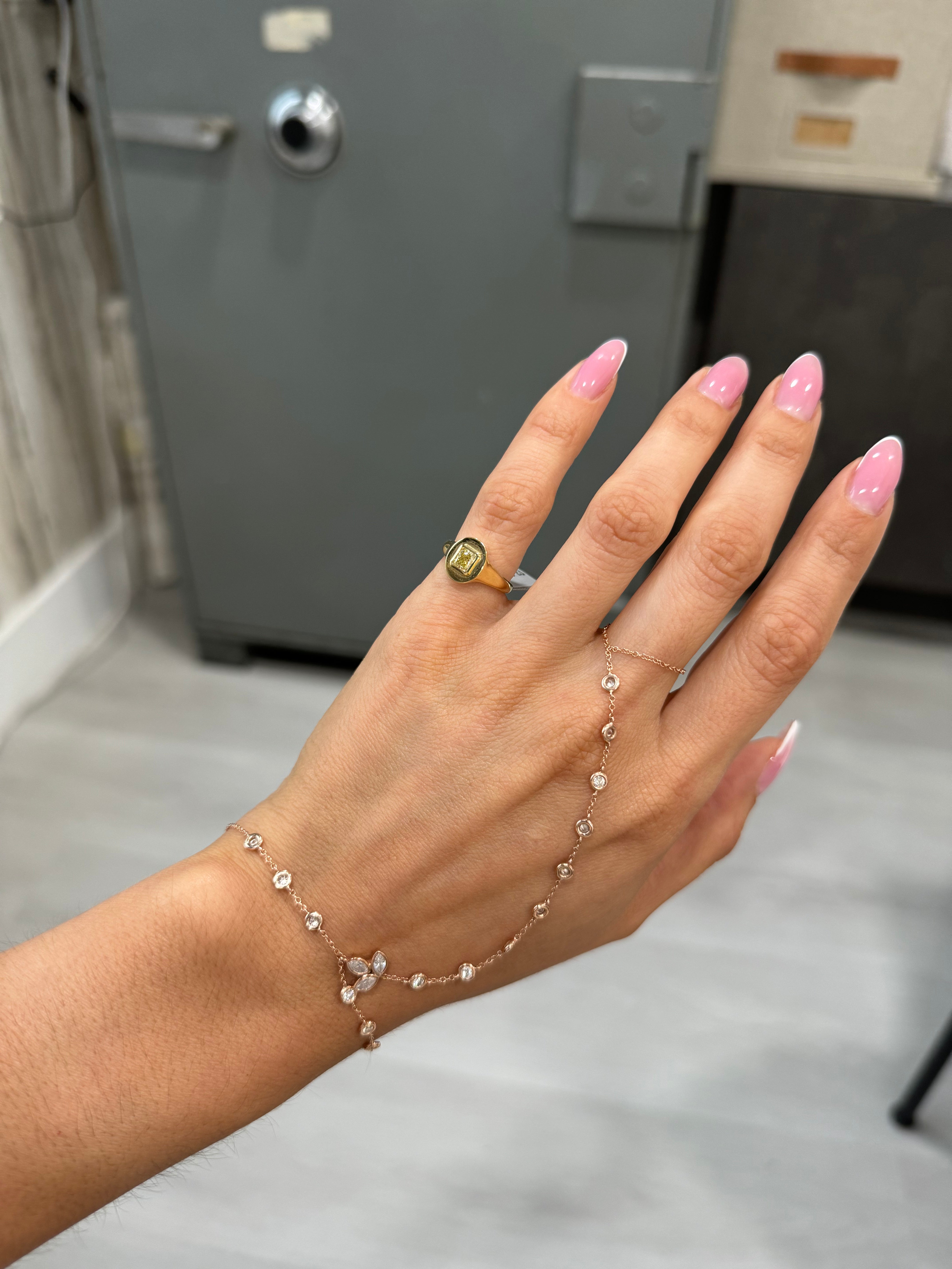 Yellow Diamond Signet Ring