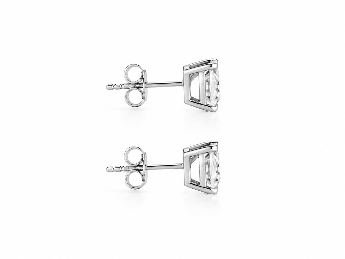 2ct Heart Studs
