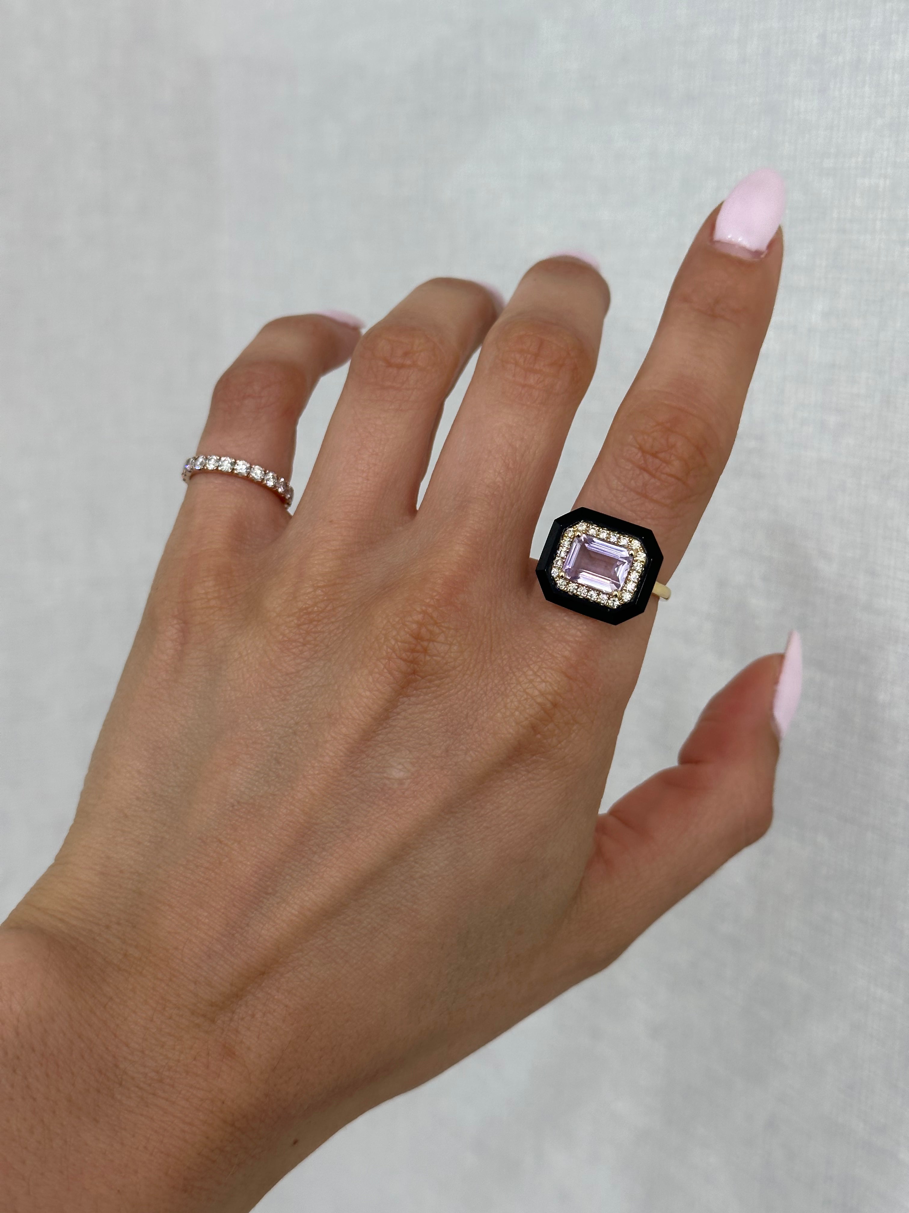 18k Black Onyx with Purple Amethyst Ring