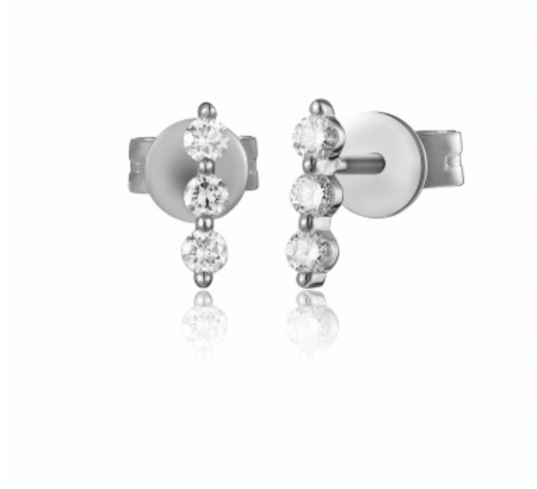 Shared Prong Diamond Bar Stud