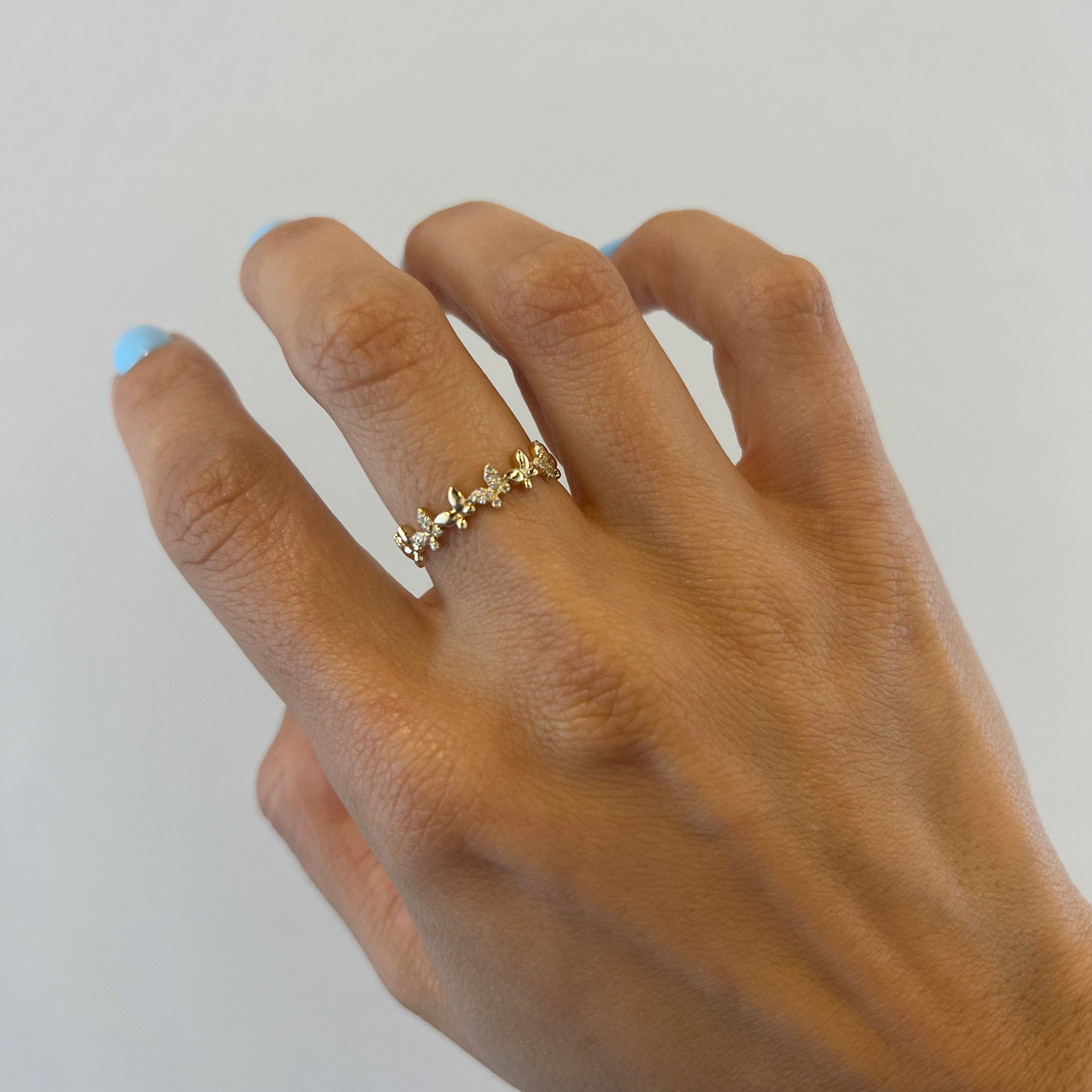 Solid + Pavé Butterfly Band