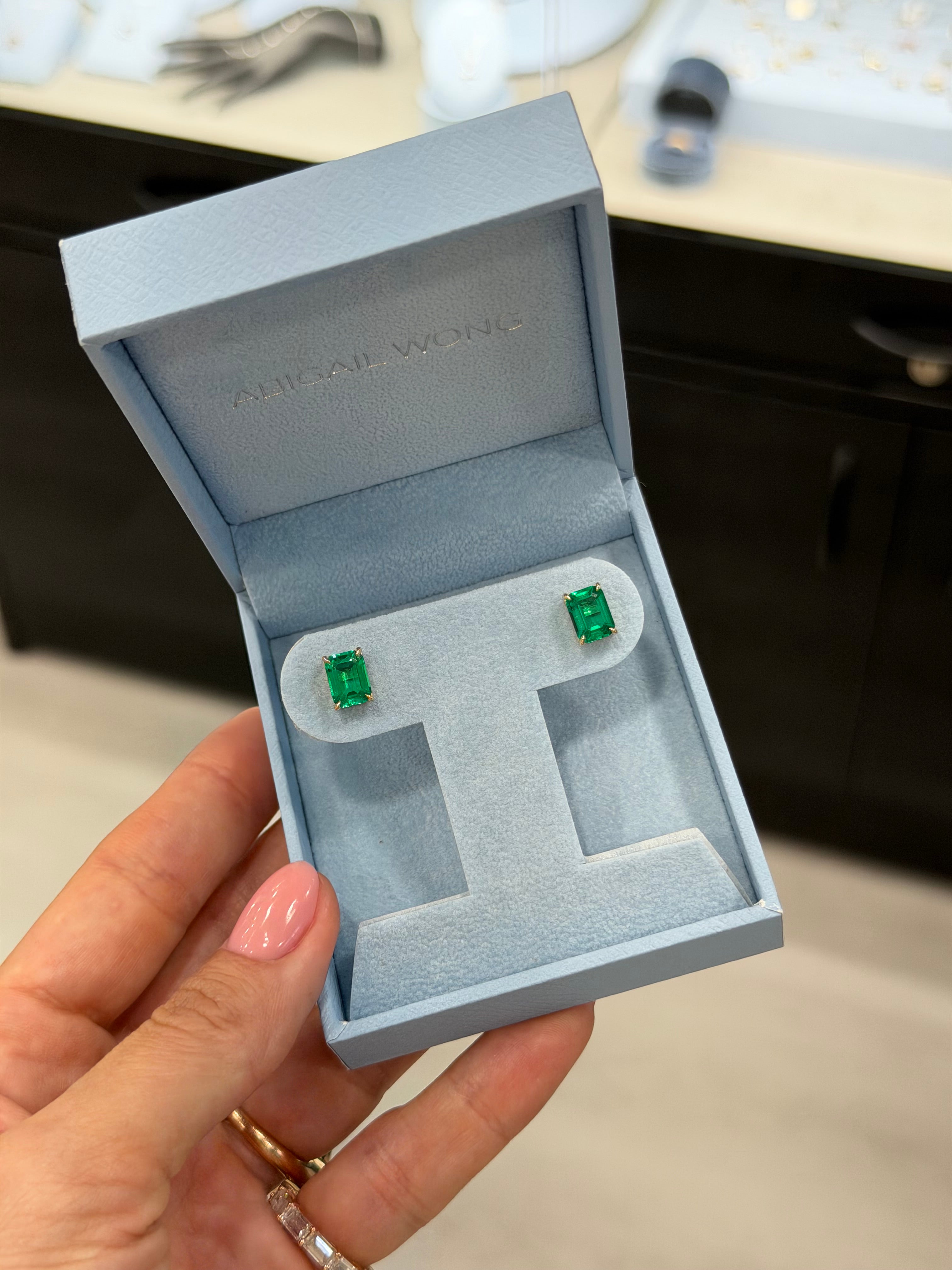 Lab Emerald Studs