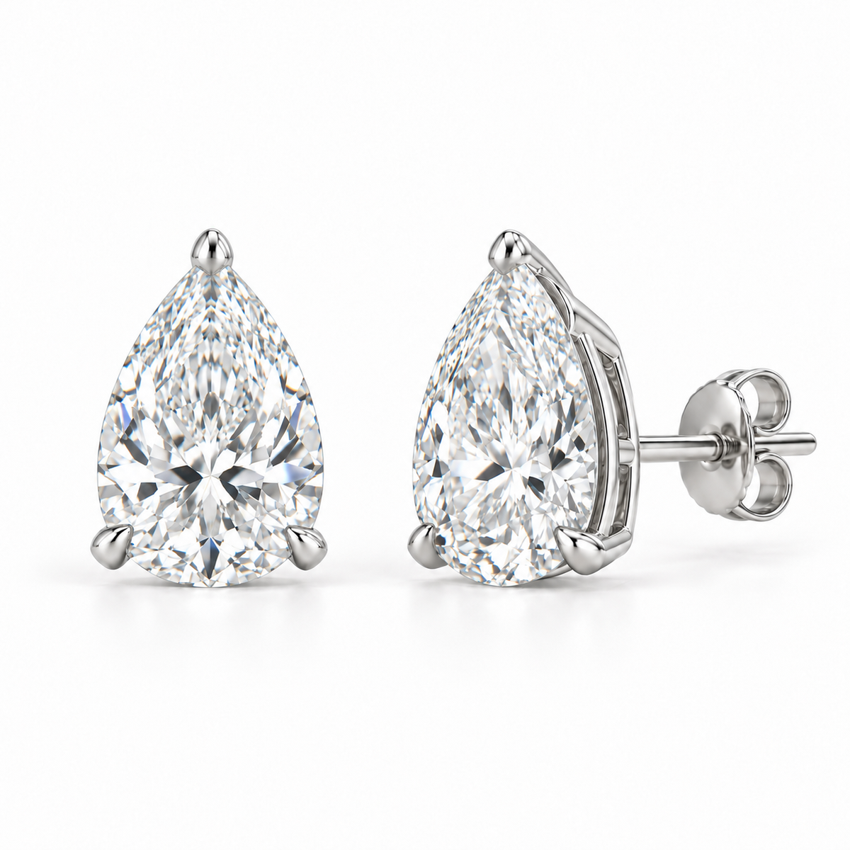 4ct Pear Studs
