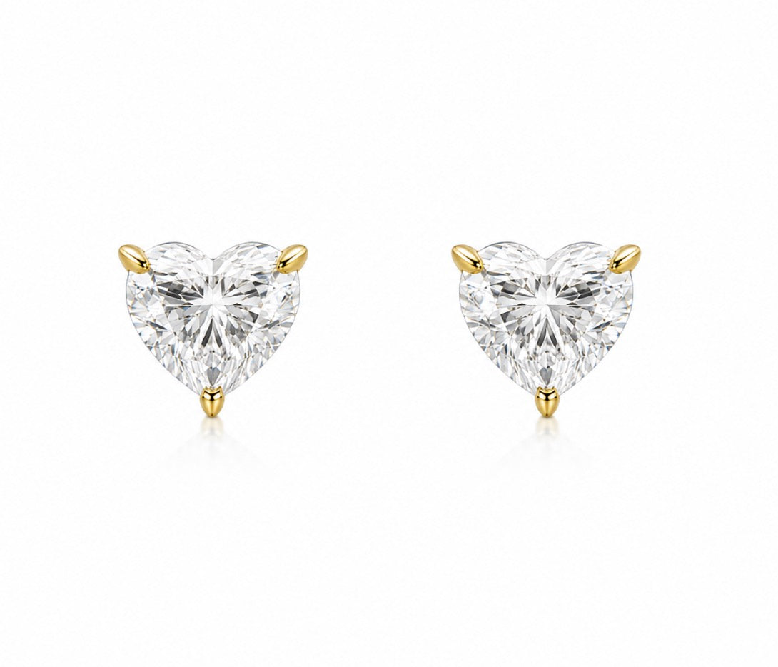 2ct Heart Studs