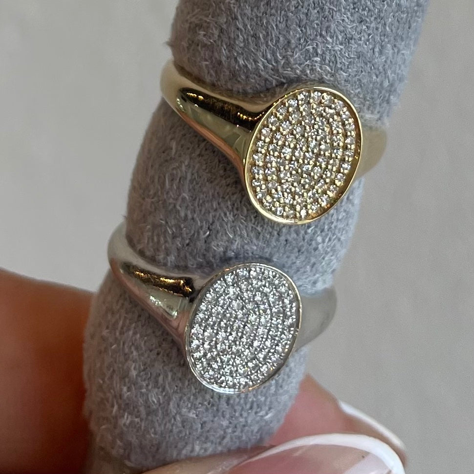 PAVE OVAL SIGNET RING
