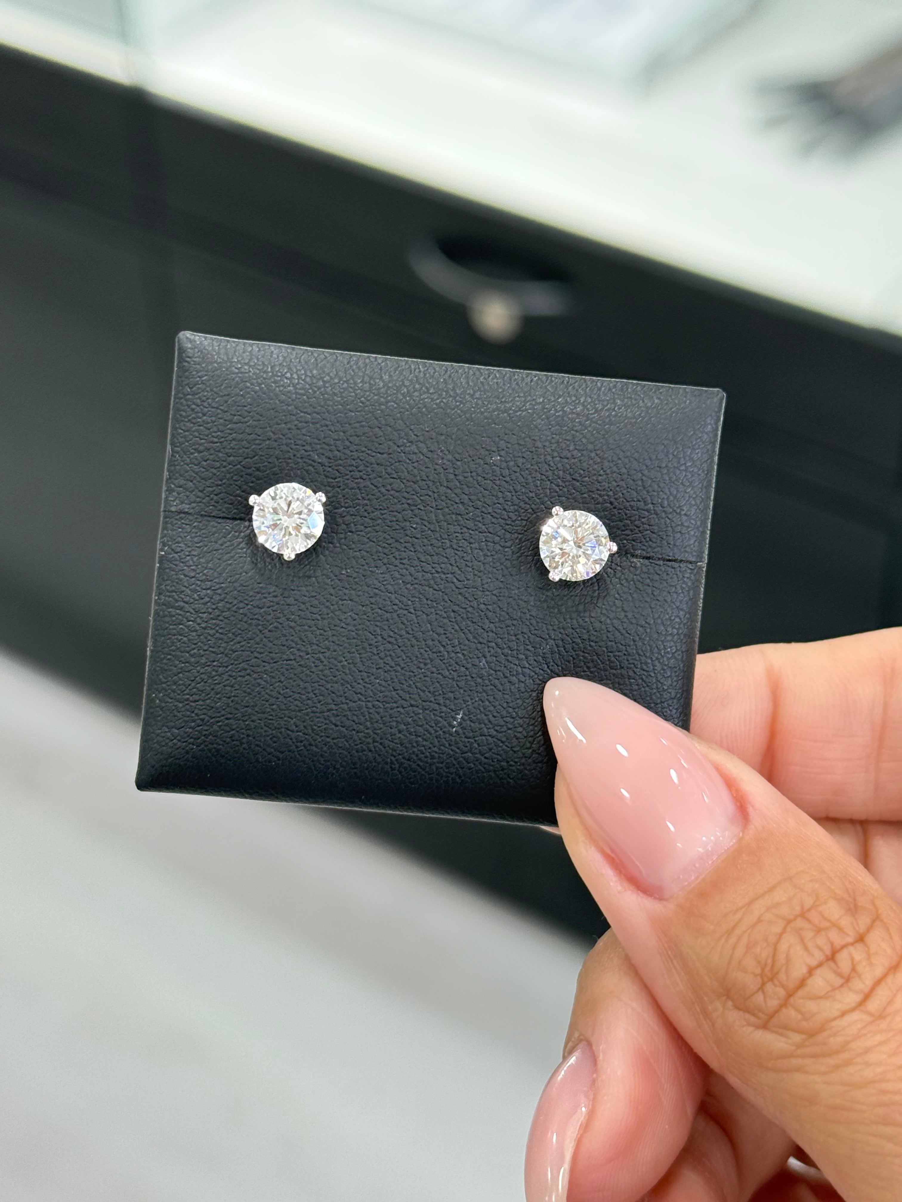 1.95 ct Lab Diamond Studs